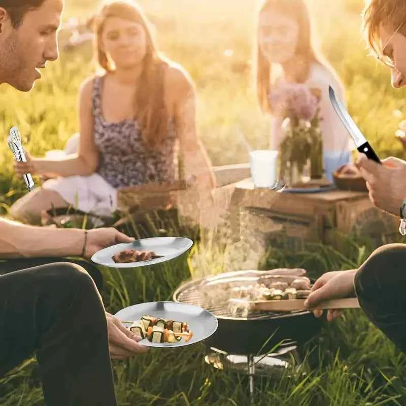 Edelstahl Camping Besteckset und Teller für Outdoor, Festival und Zelt